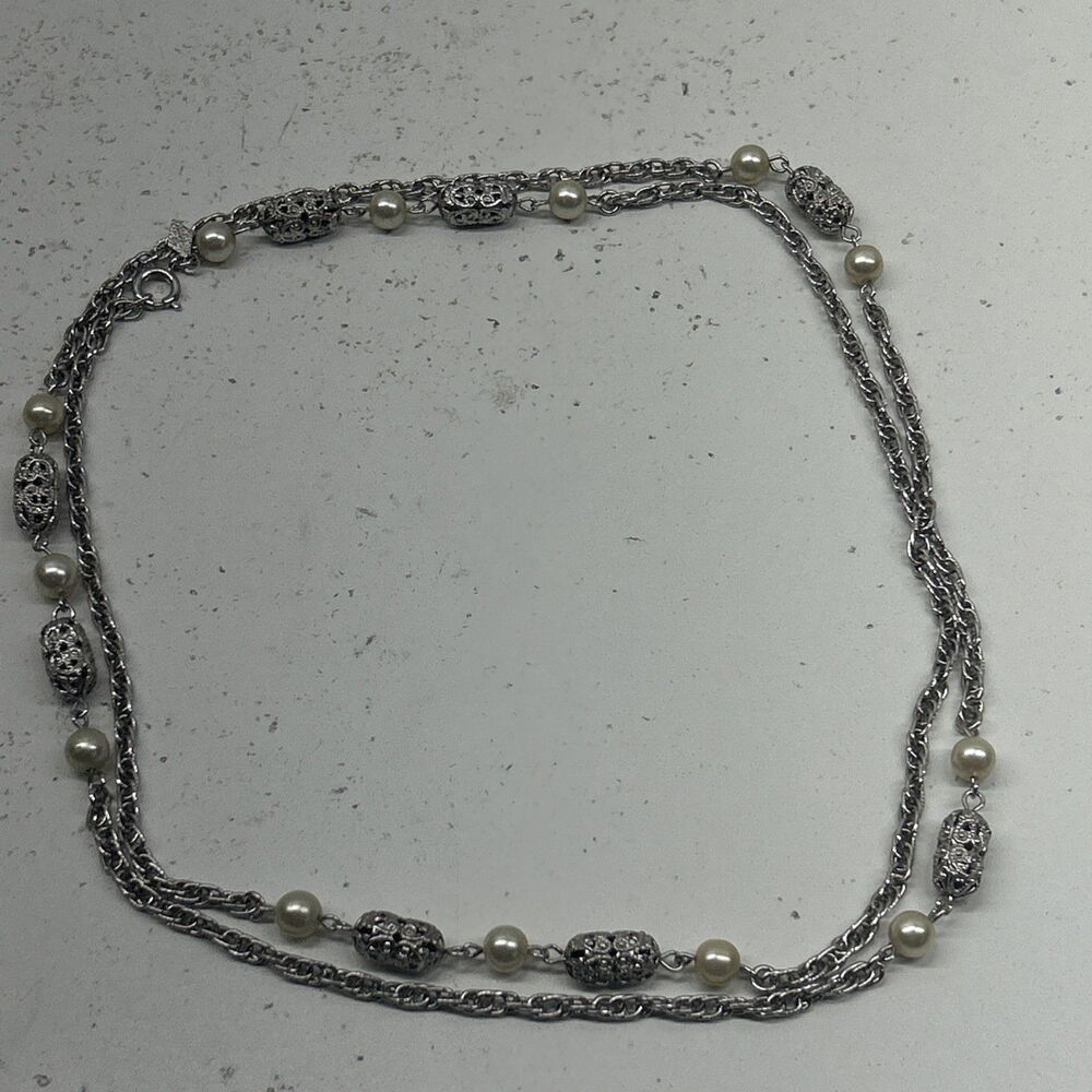 VTG Sarah Coventry Filigree Lady Silver Tone Faux Pearl Necklace 44” Long Chain
